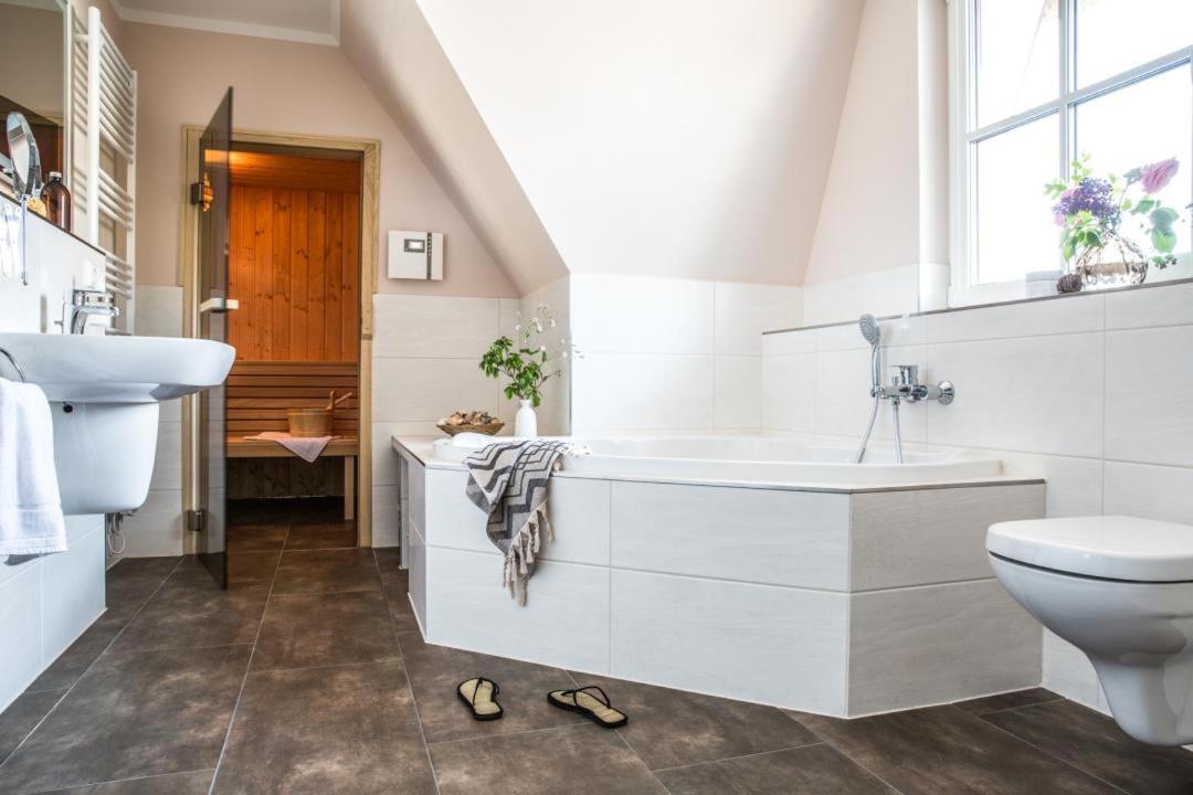 Haus Rose, Luxus-Ferienhaus In Fuhlendorf Fur 4 Personen Экстерьер фото